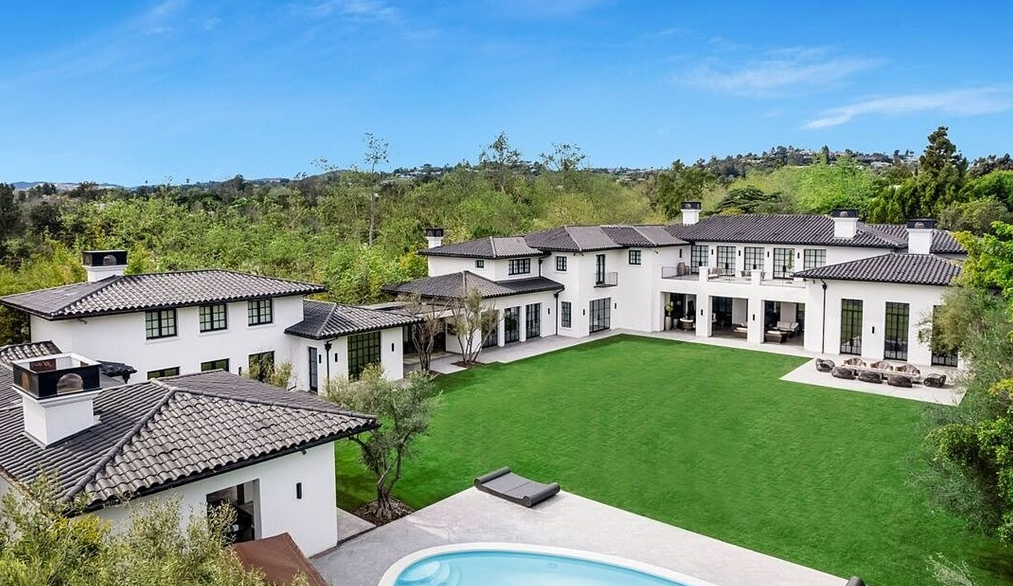 Holmby Hills Architectural Stone